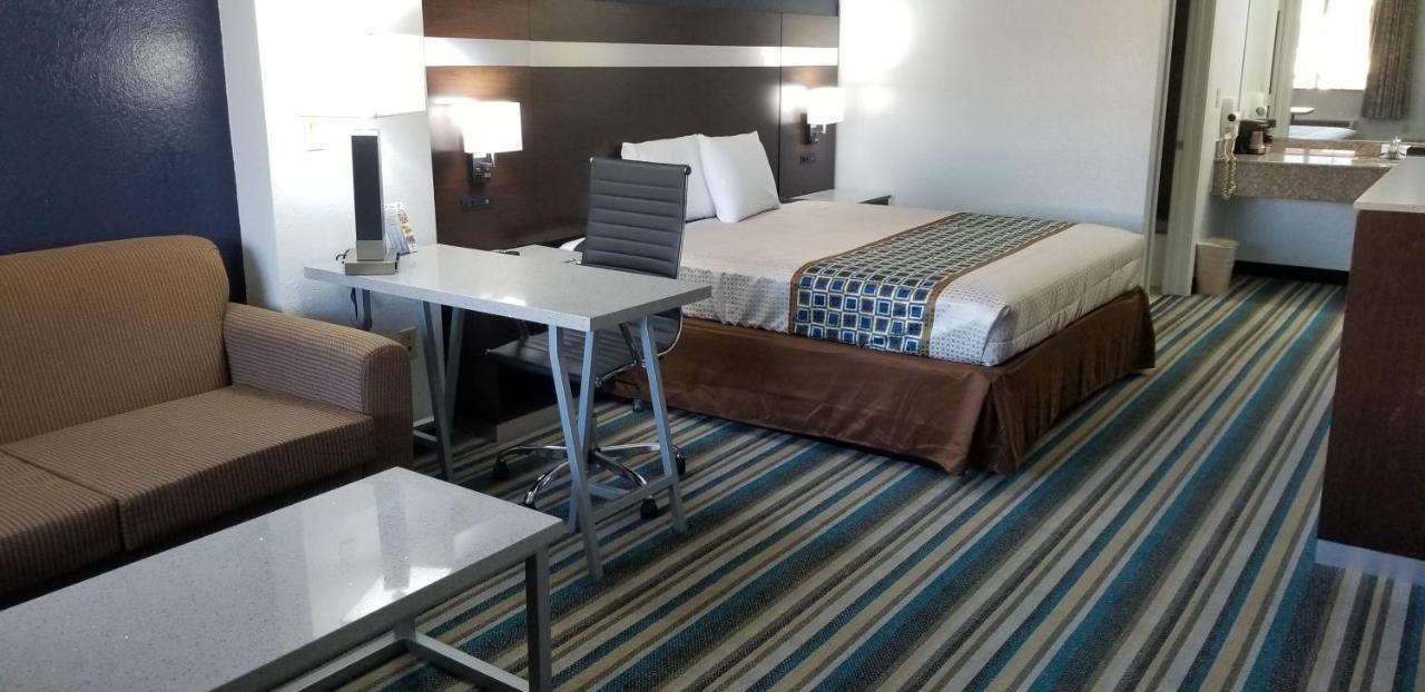 Homebridge Inn And Suites Beaumont Exteriér fotografie